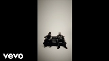 Miniatura do vídeo MAN ABOVE