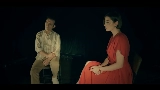 Miniatura do vídeo Sen Bir Aysın