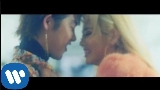 Miniatura do vídeo Never Grow Up