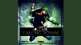 Miniatura do vídeo Falling - Radio Edit