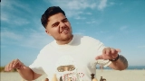 Miniatura do vídeo Pupă-mă pe obraz