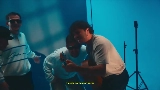Miniatura do vídeo M'hauria de despertar (Tengo que despertar)